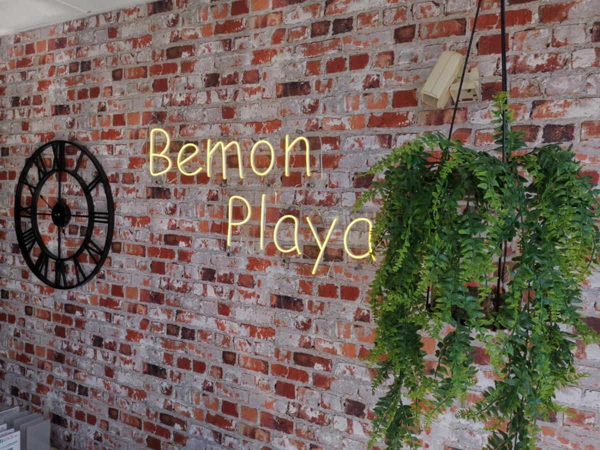 Hotel Bemon Playa Somo Buitenkant foto